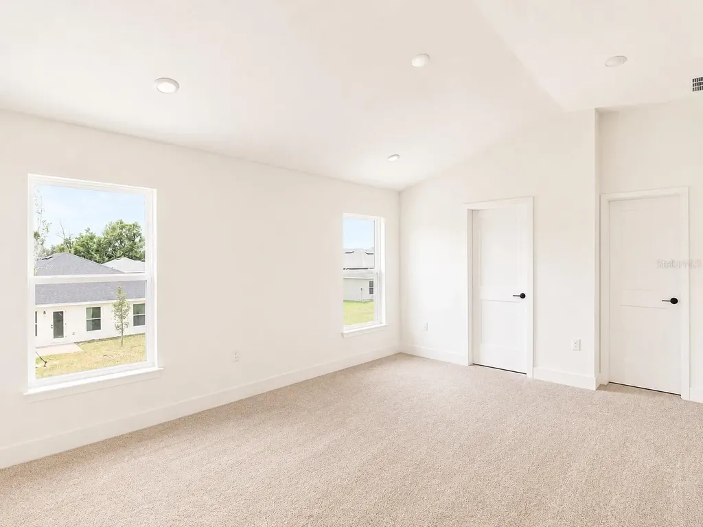 262 Verny Grove Lane Leesburg FL 34748