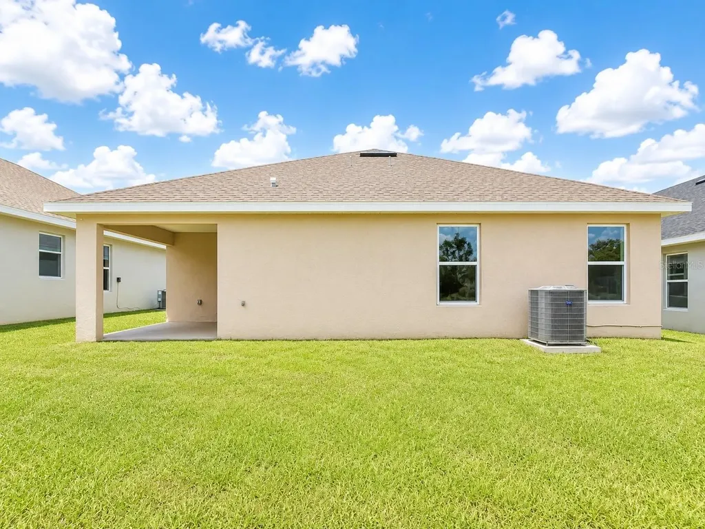 262 Verny Grove Lane Leesburg FL 34748