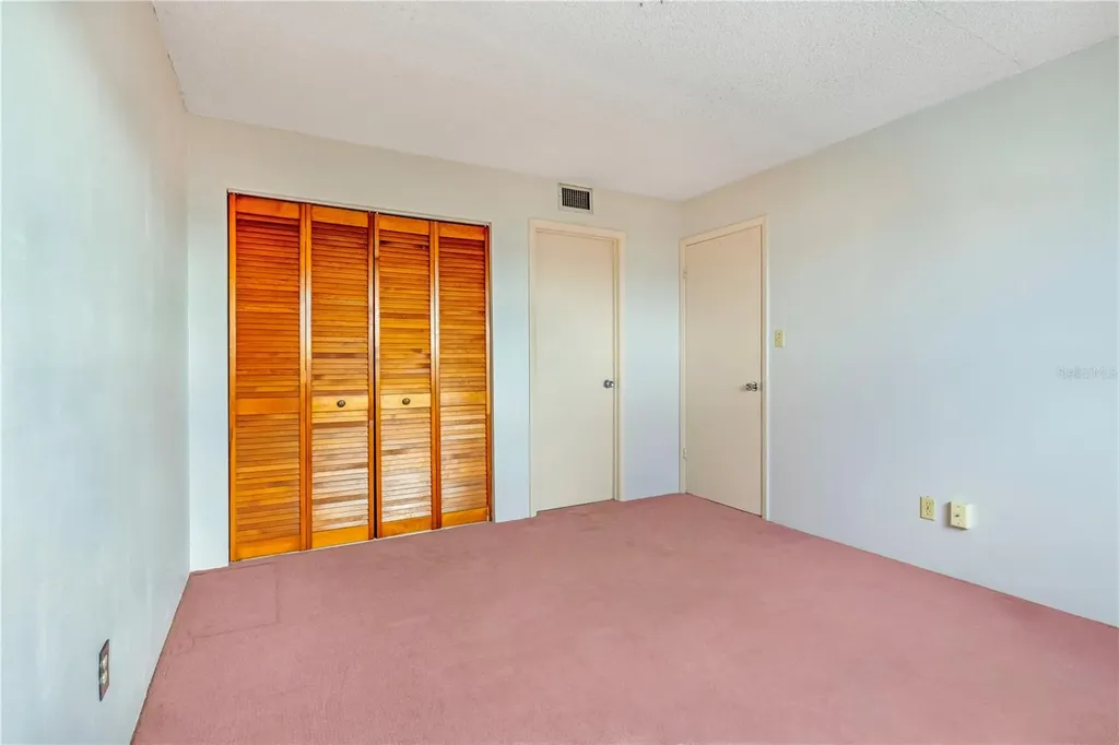 100 Silver Beach Avenue Daytona Beach FL 32118