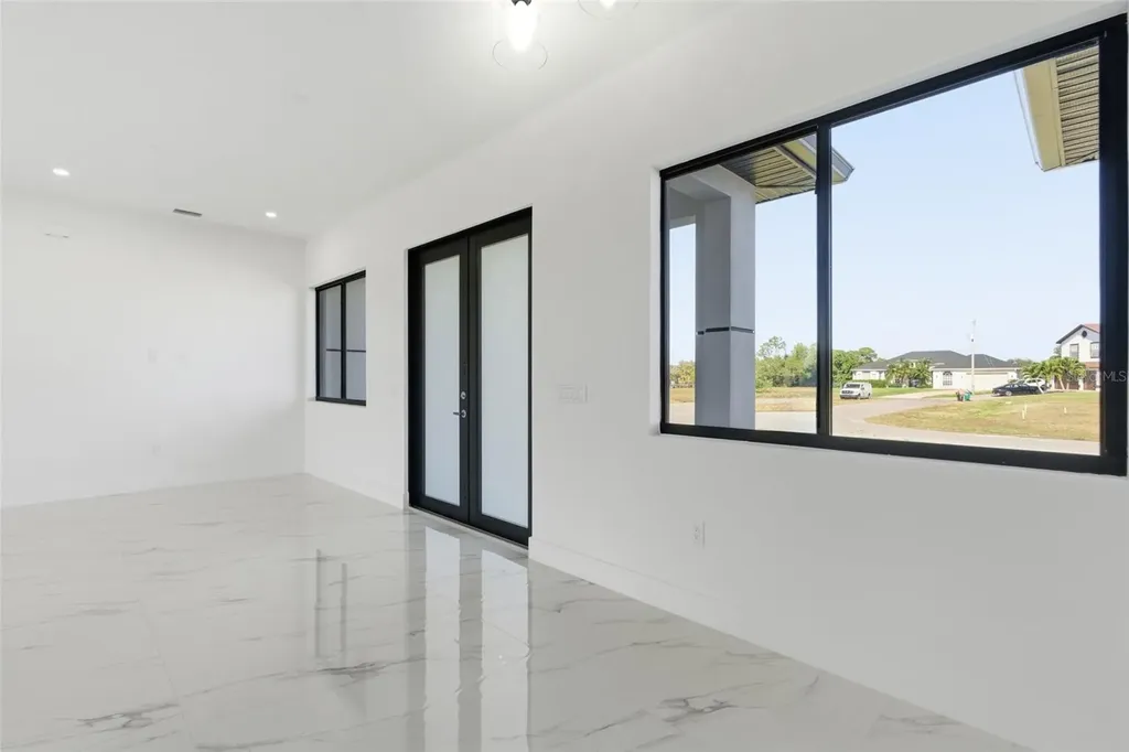 2626 NW 15th Street Cape Coral FL 33993
