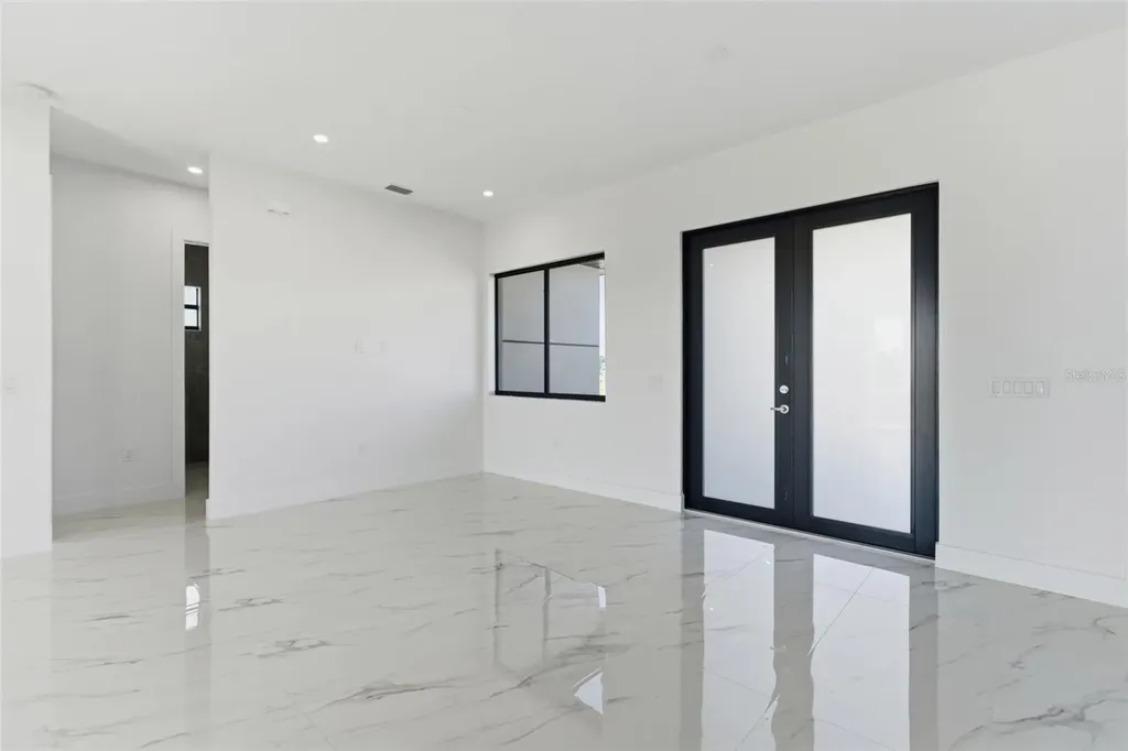 2626 NW 15th Street Cape Coral FL 33993