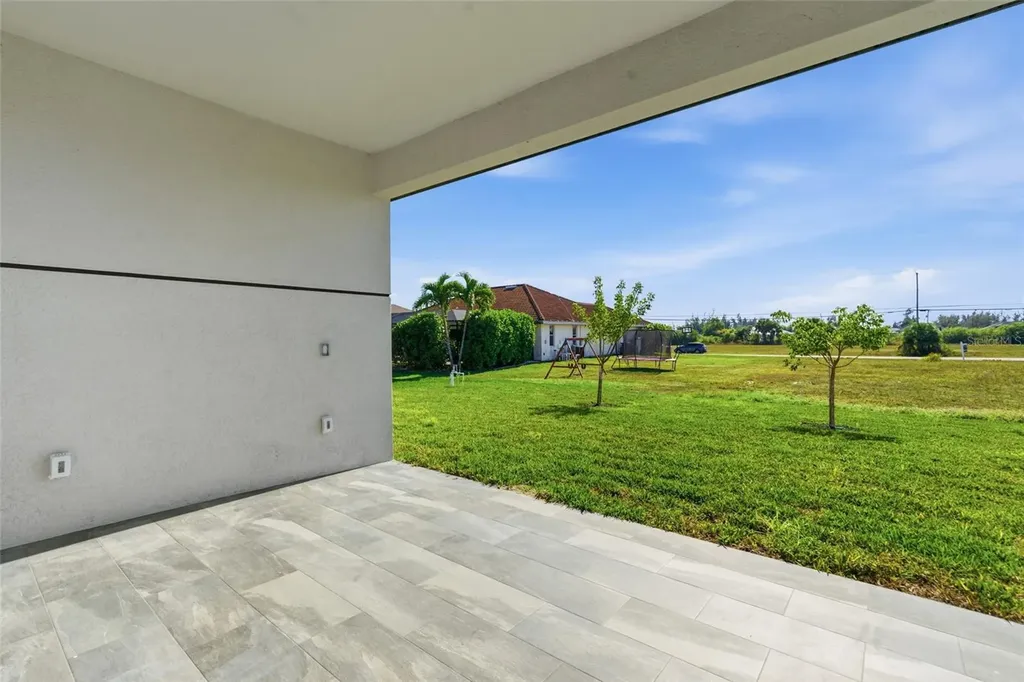 2626 NW 15th Street Cape Coral FL 33993