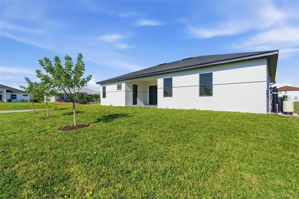 2626 NW 15th Street Cape Coral FL 33993