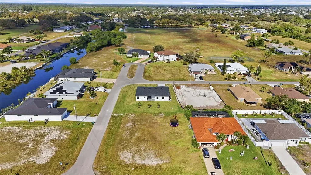 2626 NW 15th Street Cape Coral FL 33993