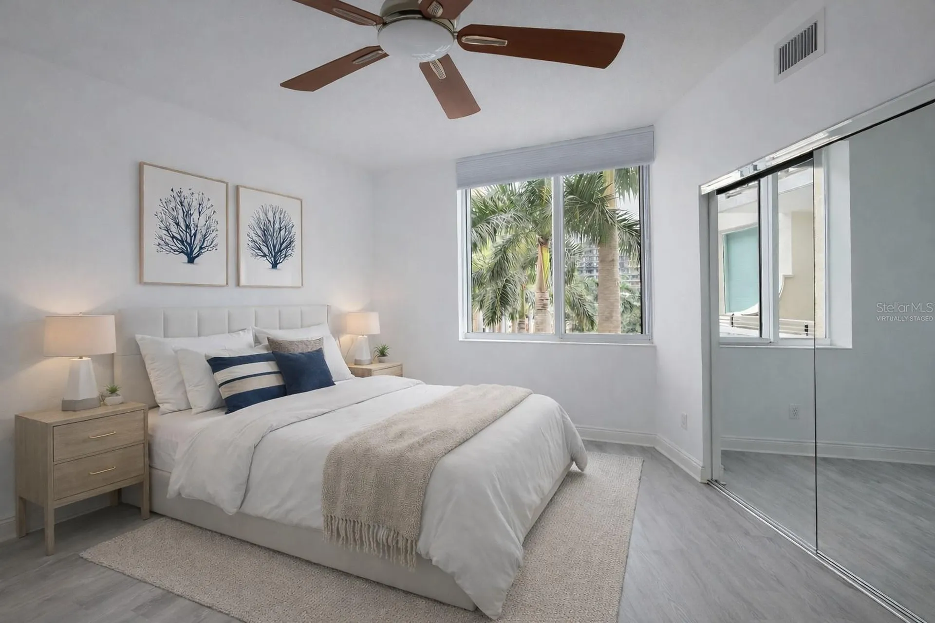 800 N Tamiami Trail Sarasota FL 34236