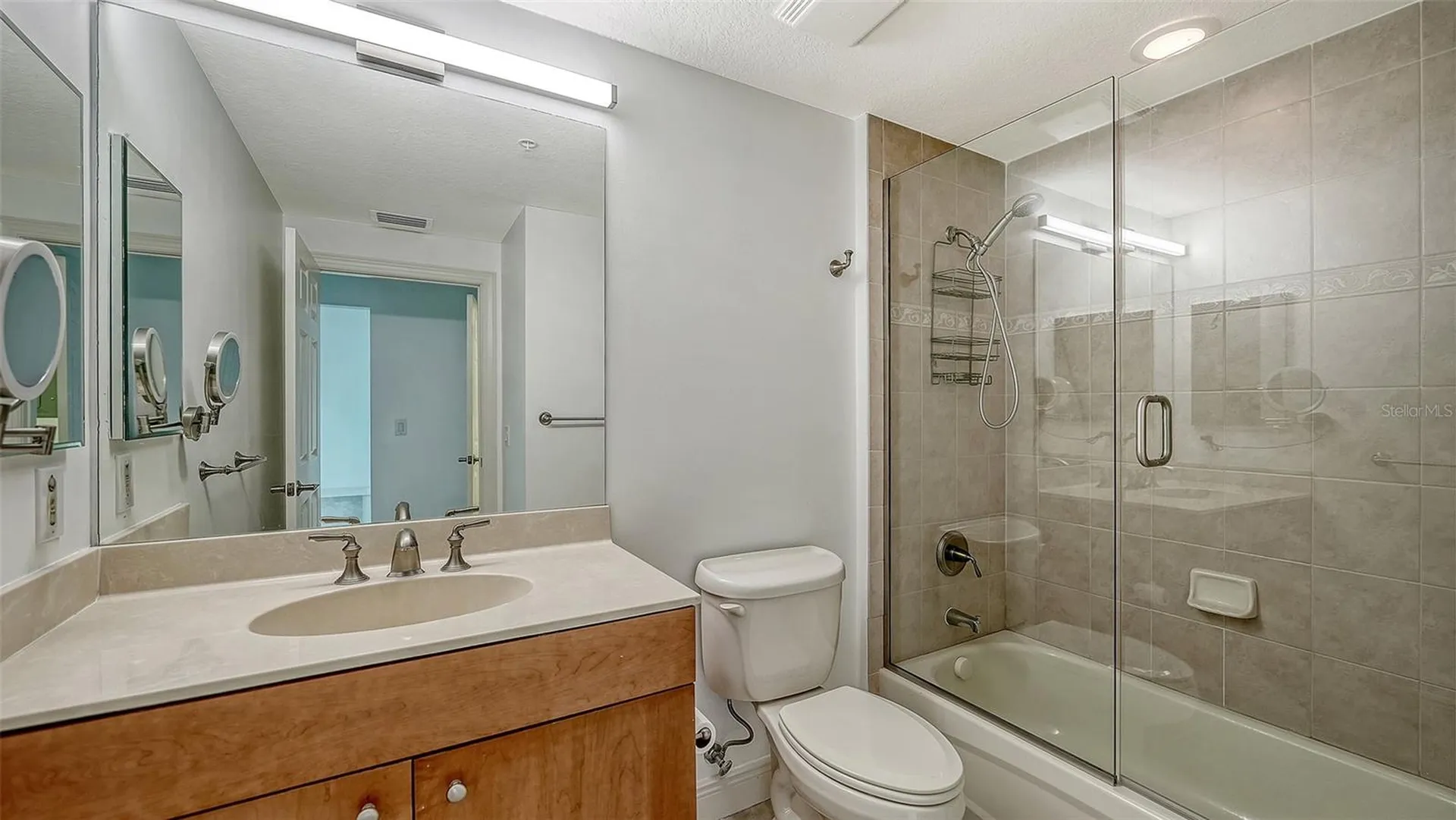 800 N Tamiami Trail Sarasota FL 34236