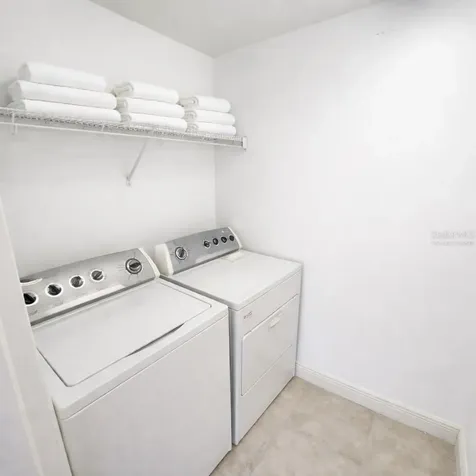 800 N Tamiami Trail Sarasota FL 34236
