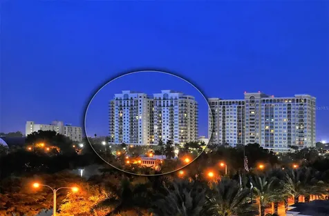 800 N Tamiami Trail Sarasota FL 34236