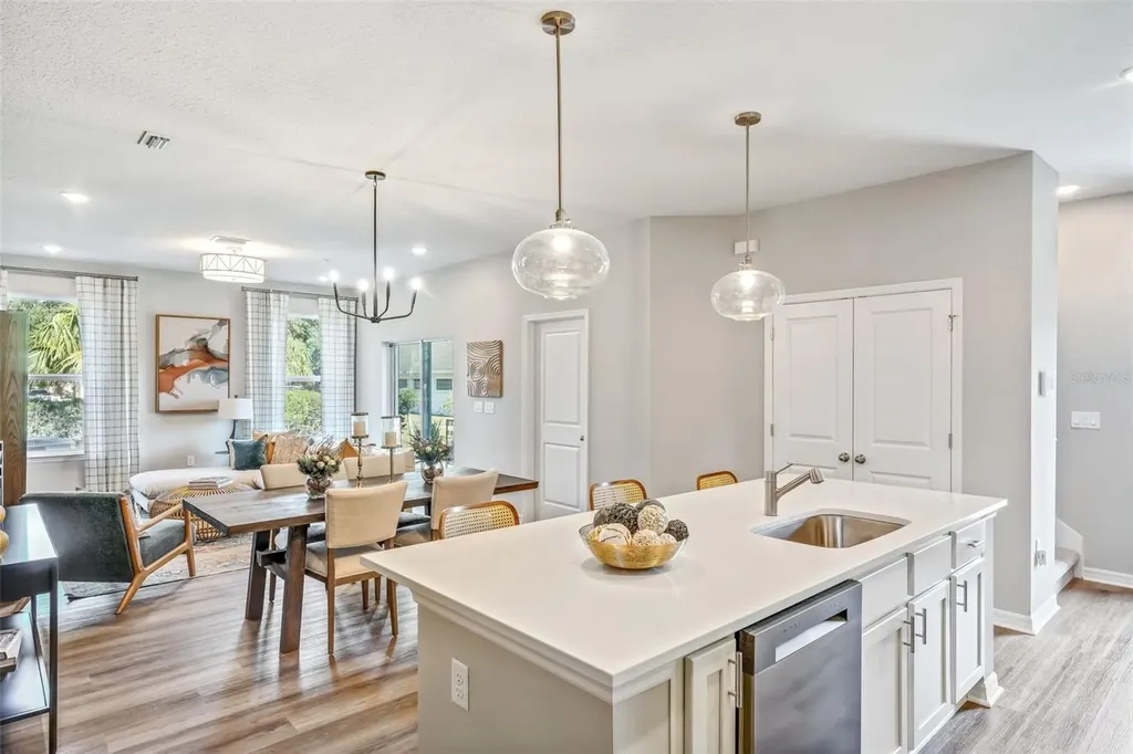 2266 Red Pine Court Eustis FL 32726