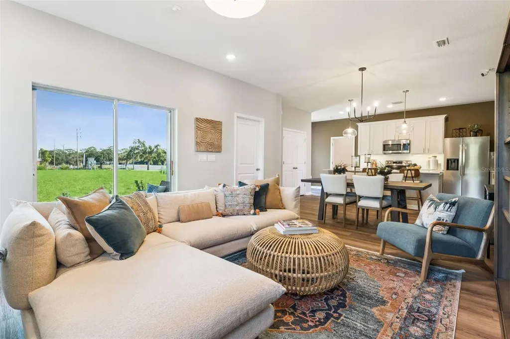 2266 Red Pine Court Eustis FL 32726