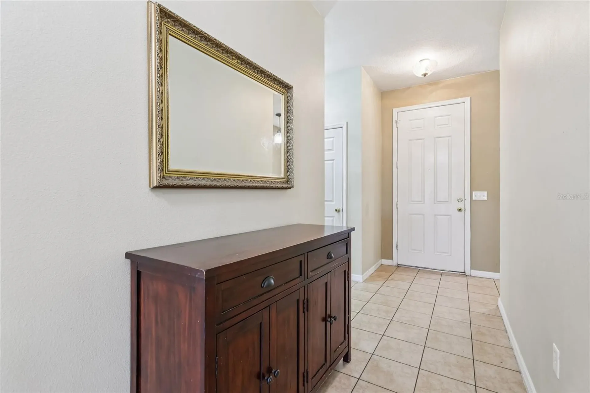 1689 Strathmore Circle Mount Dora FL 32757