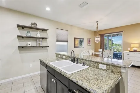 1689 Strathmore Circle Mount Dora FL 32757