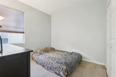 1689 Strathmore Circle Mount Dora FL 32757