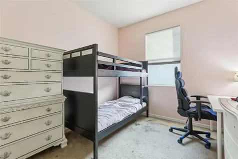 1689 Strathmore Circle Mount Dora FL 32757