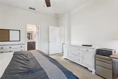 1689 Strathmore Circle Mount Dora FL 32757