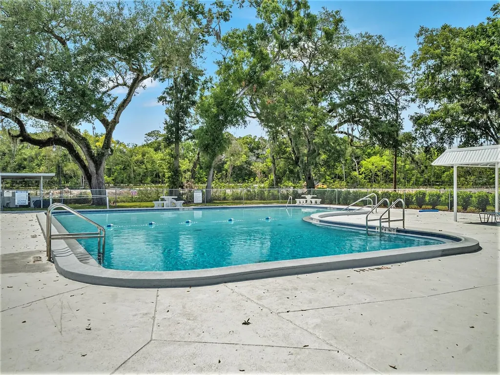 4801 Airport Road Zephyrhills FL 33542