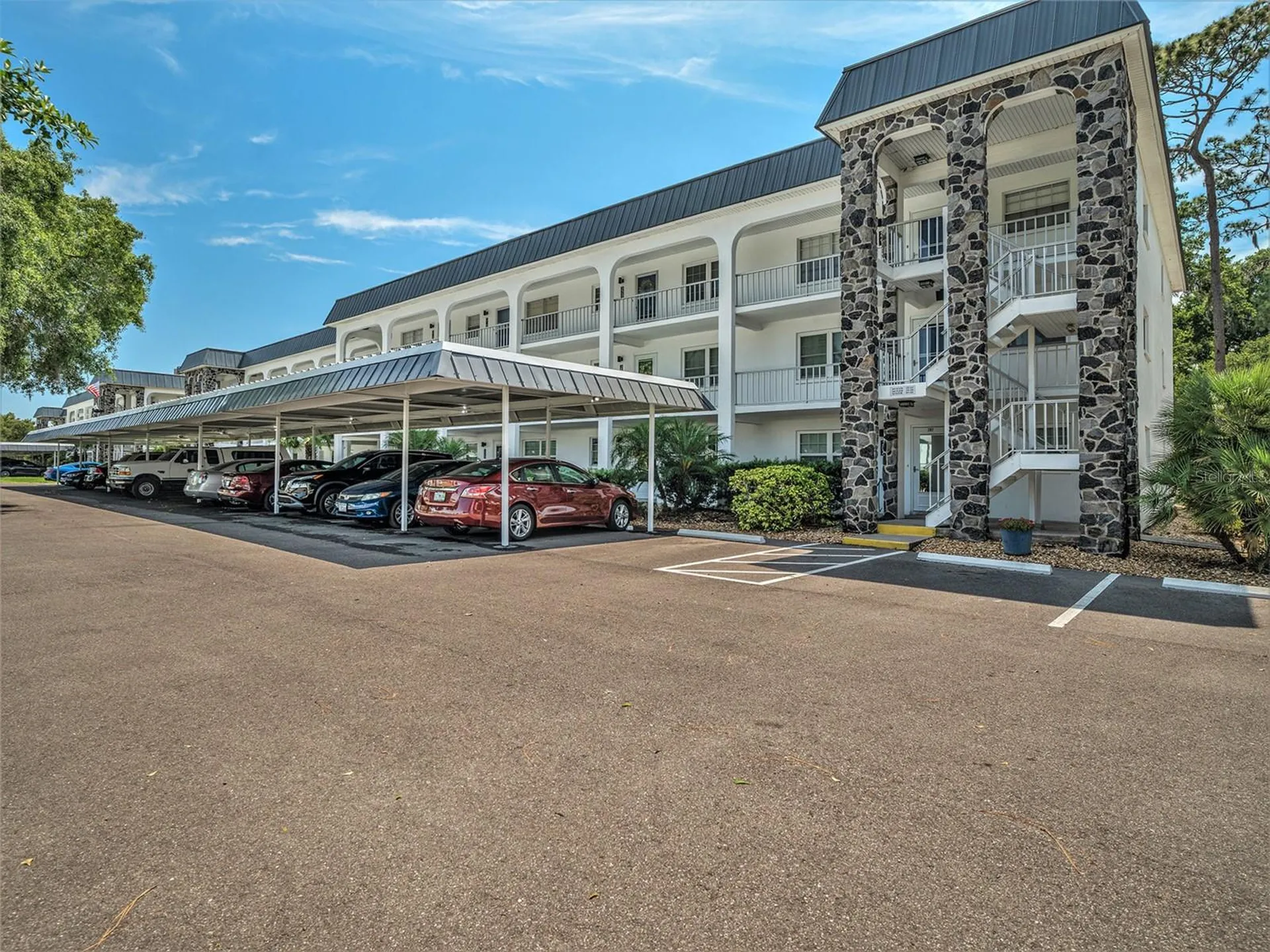 4801 Airport Road Zephyrhills FL 33542