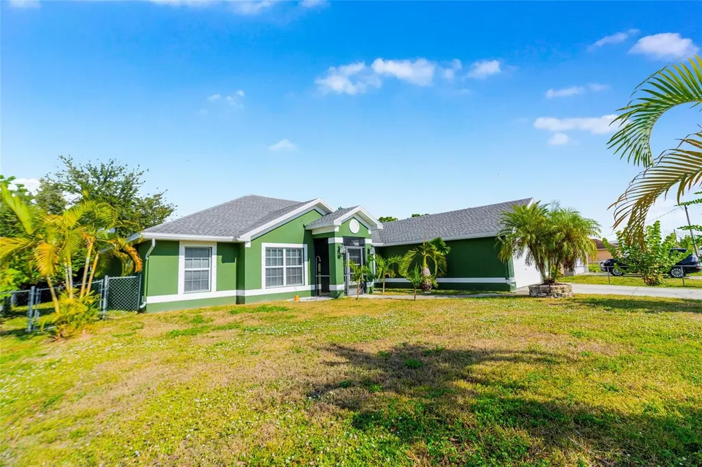 418 Windermere Drive Lehigh Acres FL 33972