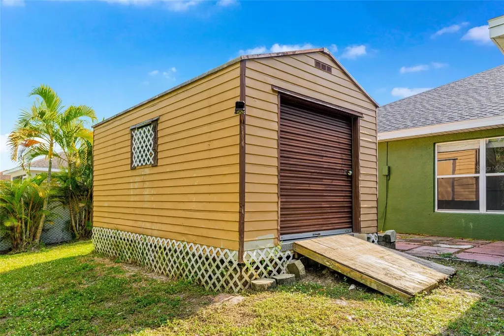 418 Windermere Drive Lehigh Acres FL 33972