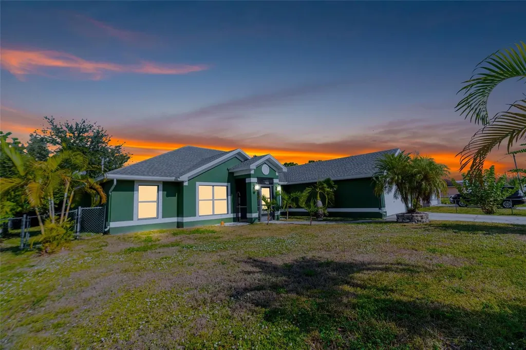 418 Windermere Drive Lehigh Acres FL 33972