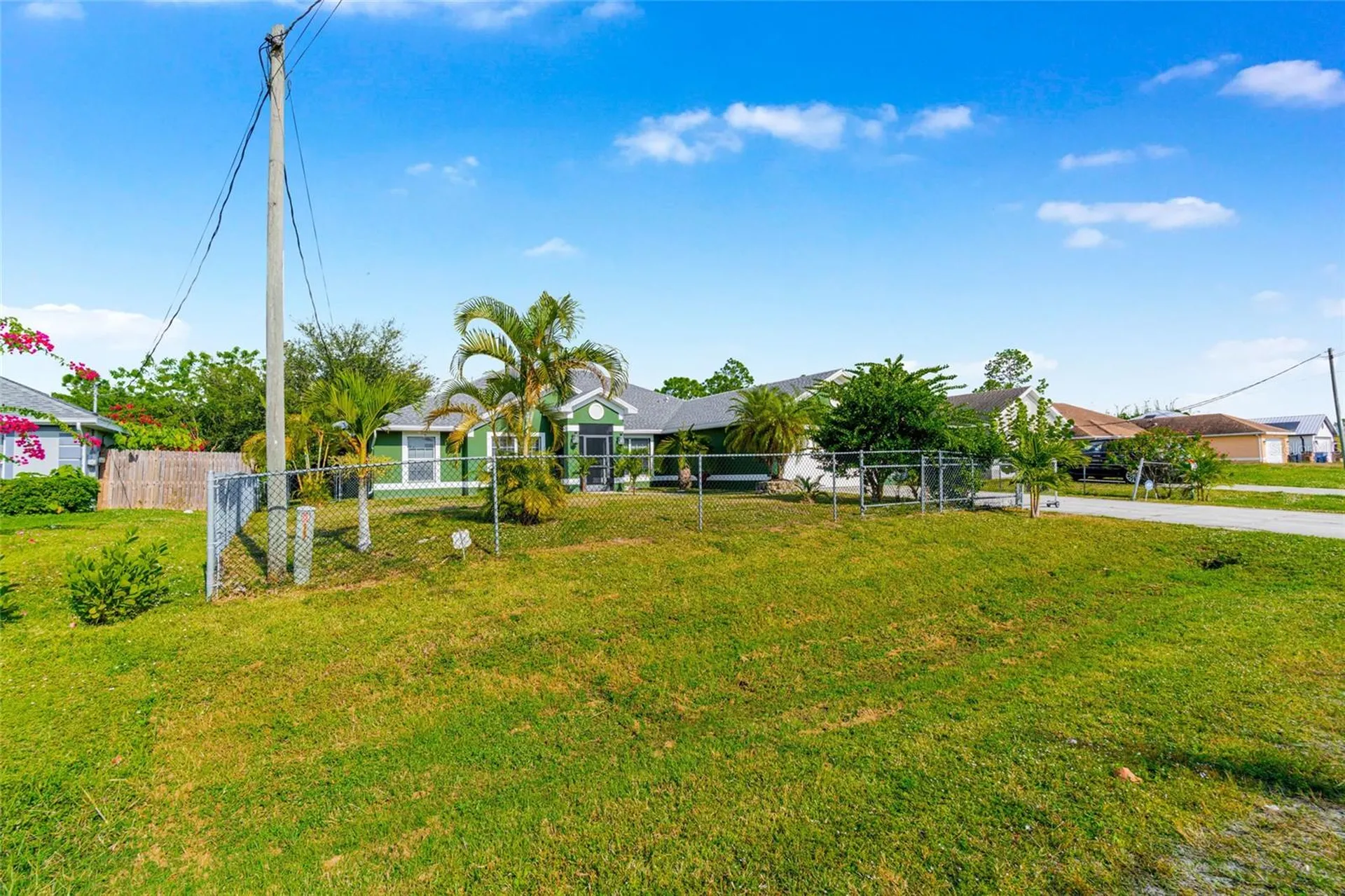 418 Windermere Drive Lehigh Acres FL 33972
