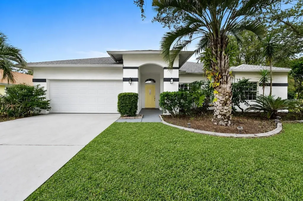2 Saw Mill Court Palm Coast FL 32164