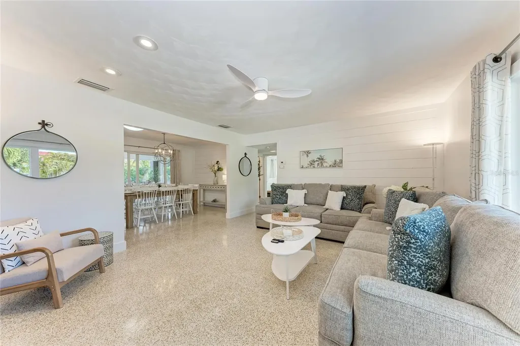 150 Crescent Drive Anna Maria FL 34216