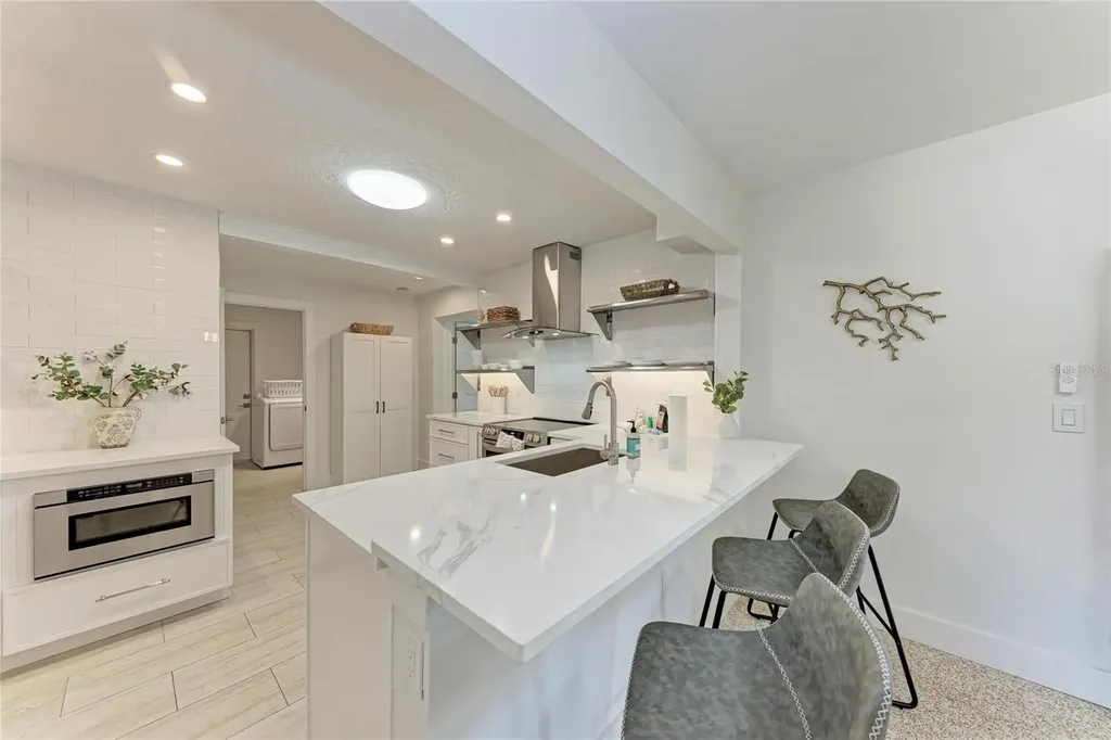 150 Crescent Drive Anna Maria FL 34216