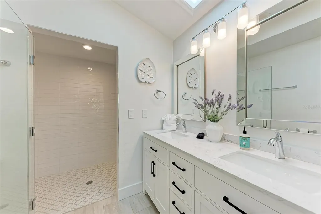 150 Crescent Drive Anna Maria FL 34216