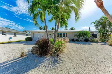 150 Crescent Drive Anna Maria FL 34216