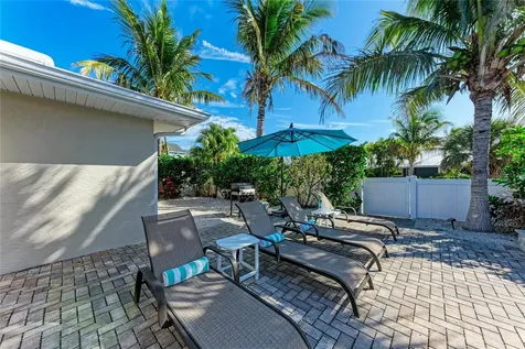 150 Crescent Drive Anna Maria FL 34216