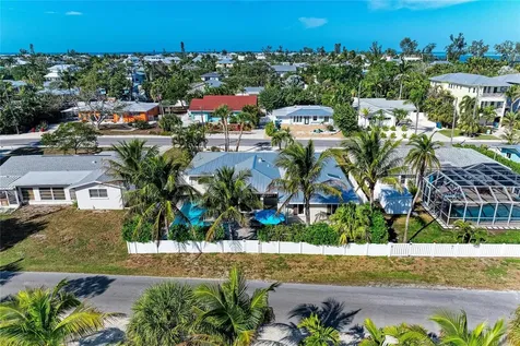 150 Crescent Drive Anna Maria FL 34216