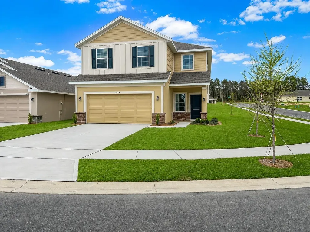1619 Ann Rose Way Leesburg FL 34748