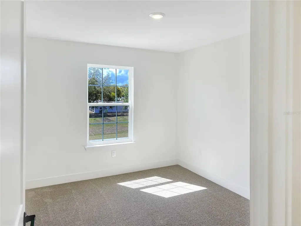 1619 Ann Rose Way Leesburg FL 34748