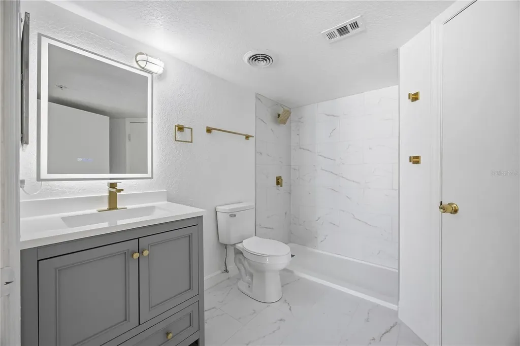 2207 Antigua Place Kissimmee FL 34741