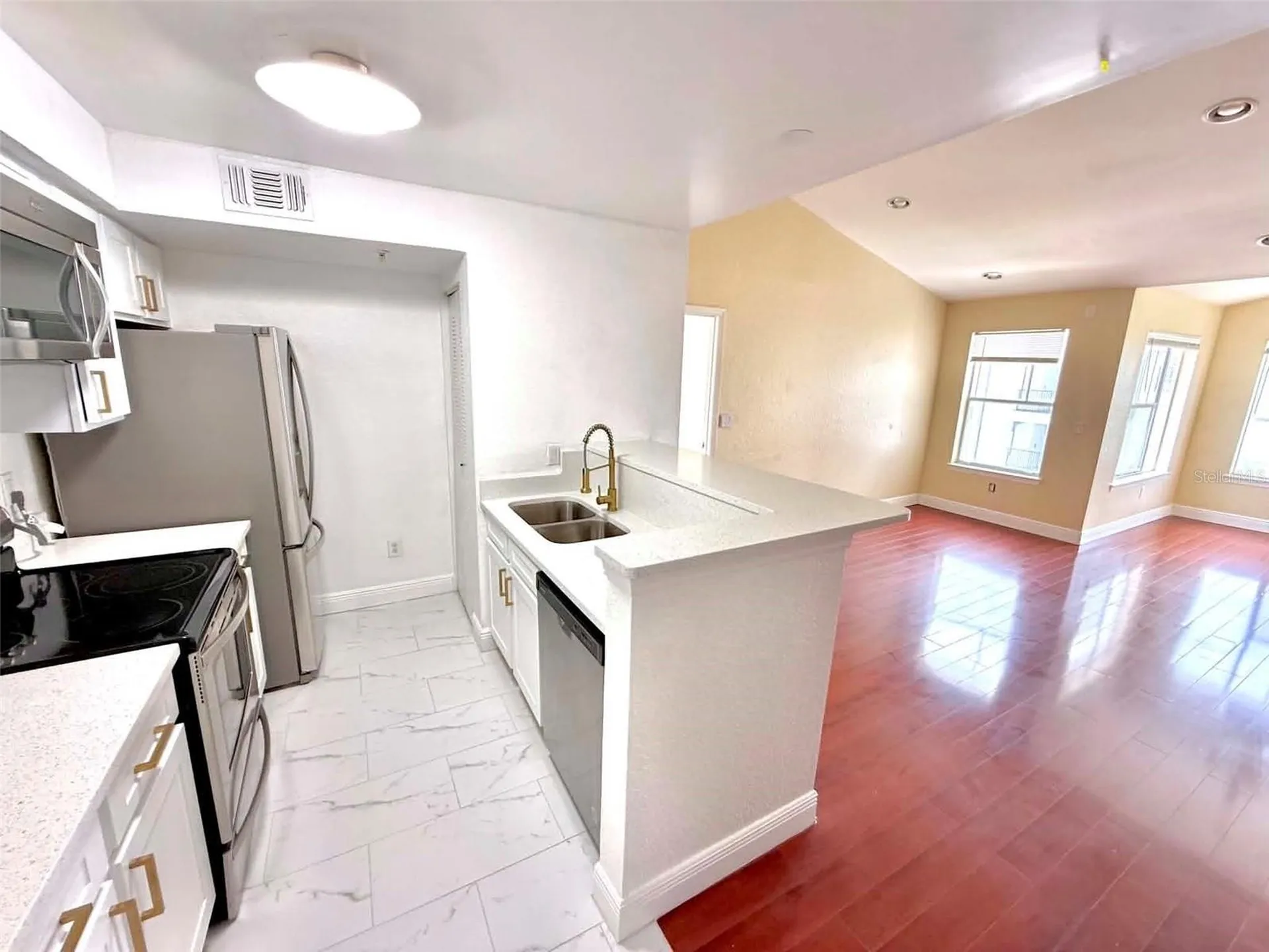 2207 Antigua Place Kissimmee FL 34741