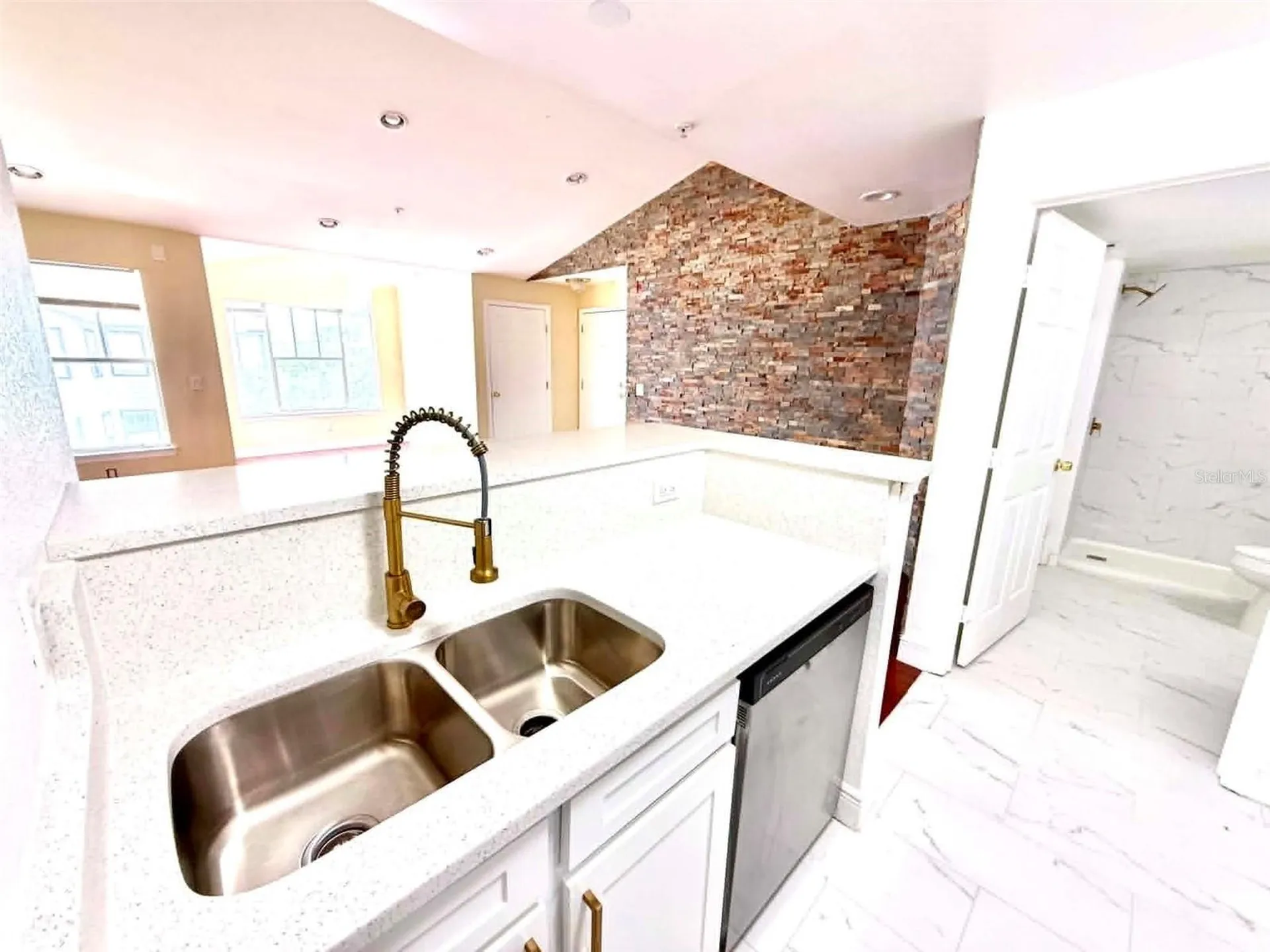 2207 Antigua Place Kissimmee FL 34741