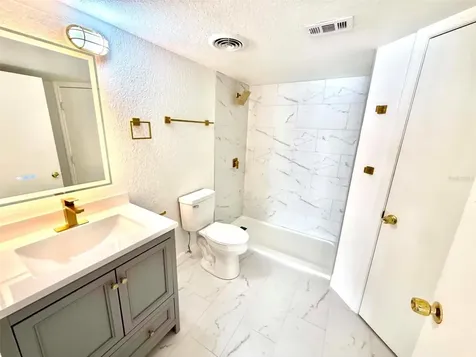 2207 Antigua Place Kissimmee FL 34741