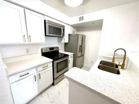 2207 Antigua Place Kissimmee FL 34741