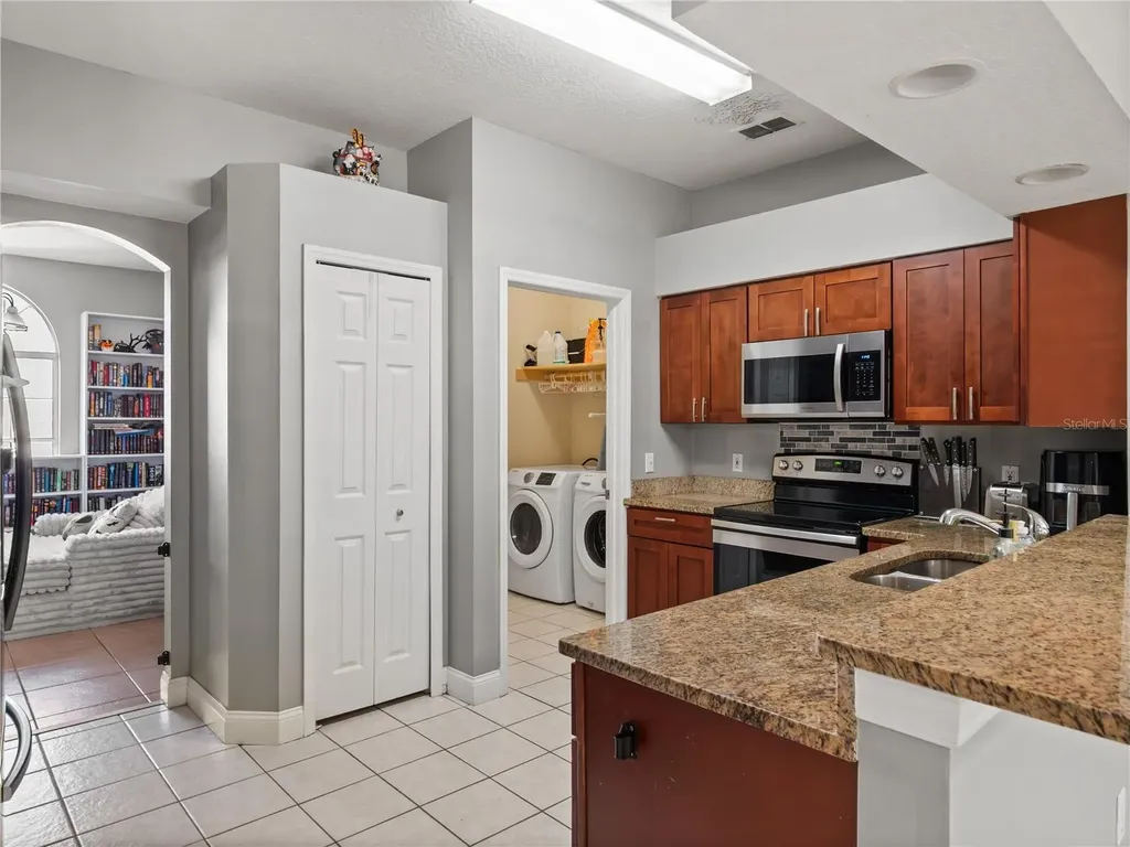 834 High Pointe Circle Minneola FL 34715