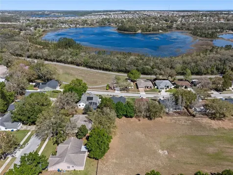 834 High Pointe Circle Minneola FL 34715