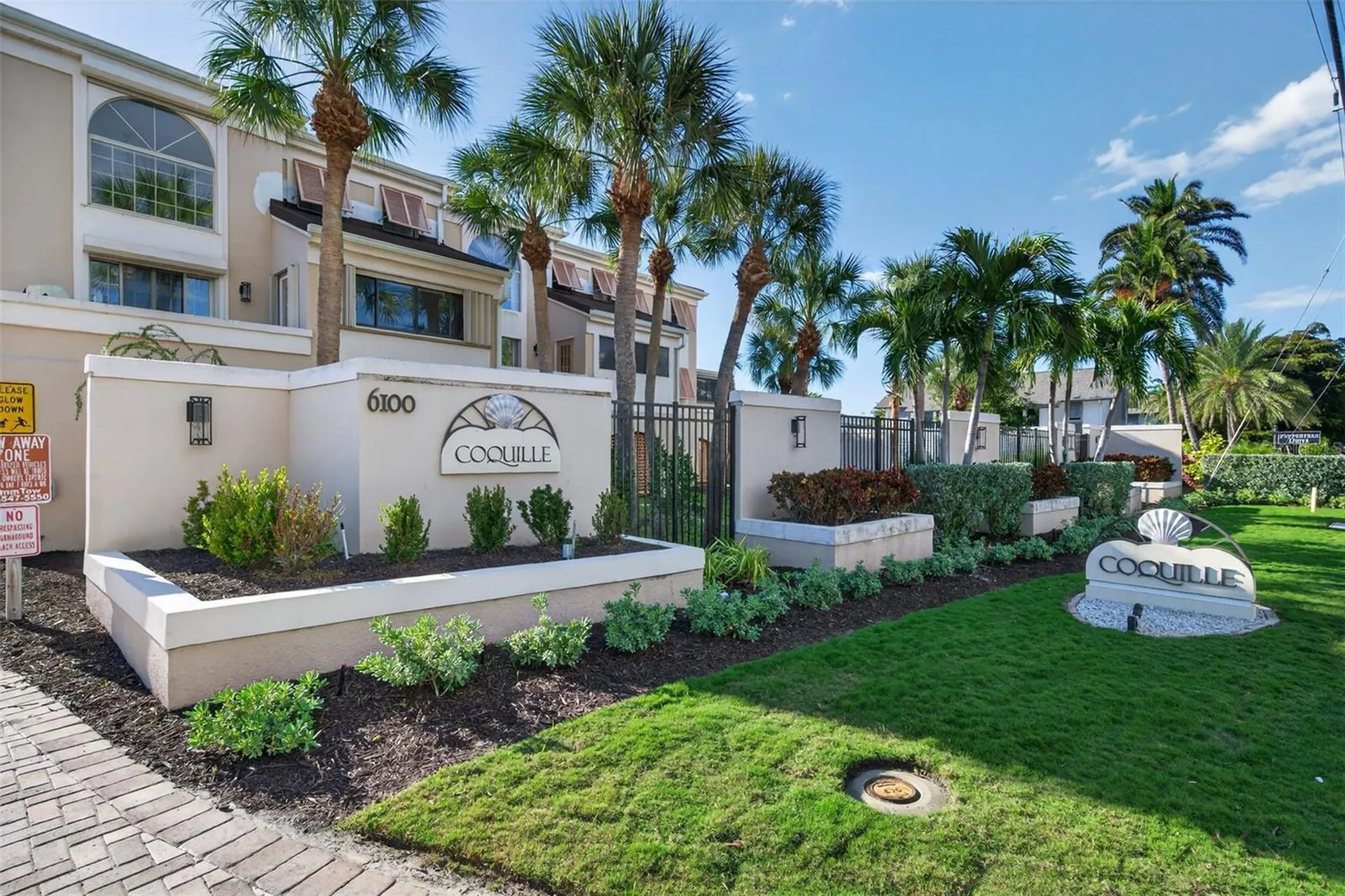 1163 Coquille Street Sarasota FL 34242