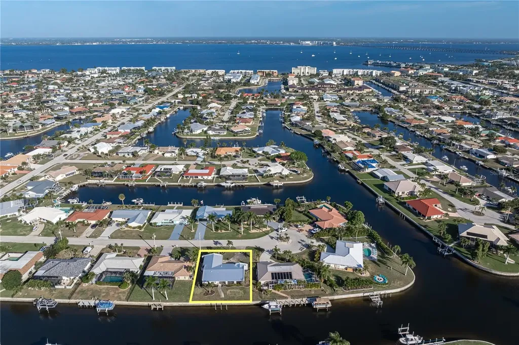 1615 Via Dolce Vita Punta Gorda FL 33950
