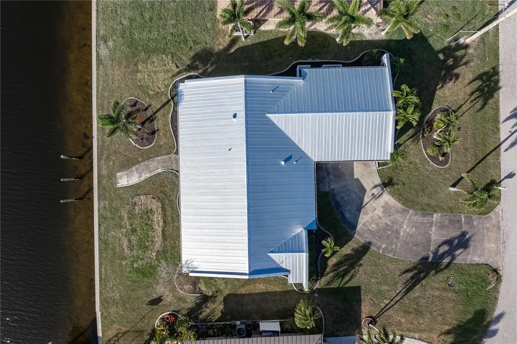 1615 Via Dolce Vita Punta Gorda FL 33950