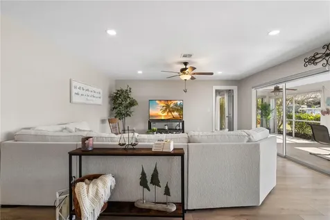 1615 Via Dolce Vita Punta Gorda FL 33950