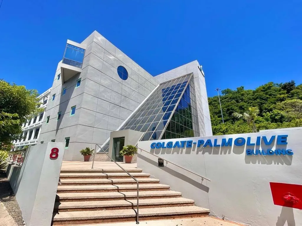 1 Calle 1 Guaynabo PR 00966