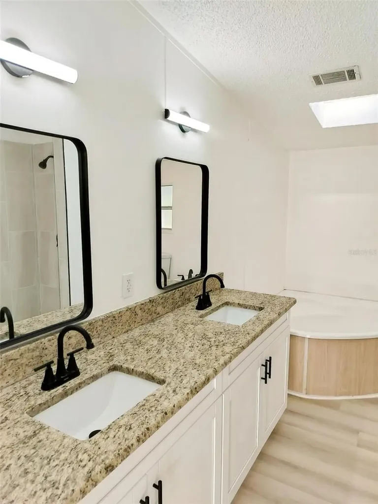 4209 Loury Drive Wesley Chapel FL 33543