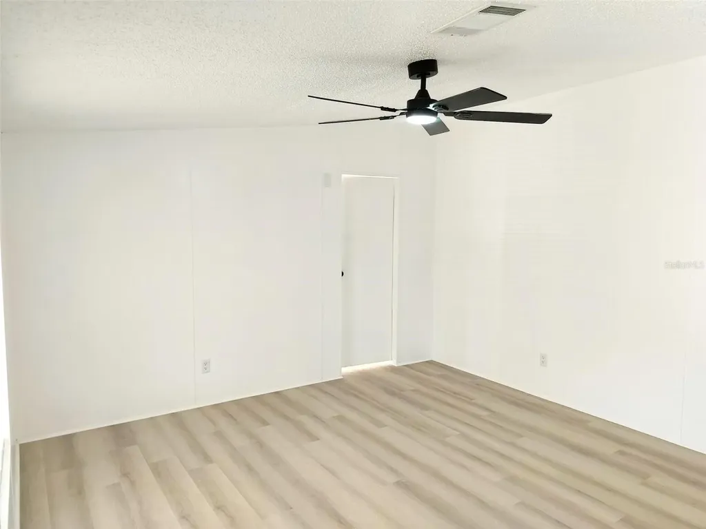 4209 Loury Drive Wesley Chapel FL 33543