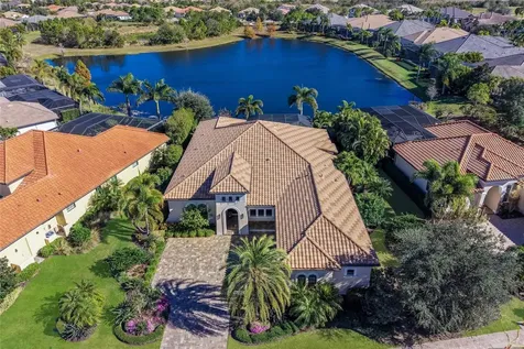 7229 Prestbury Circle Lakewood Ranch FL 34202
