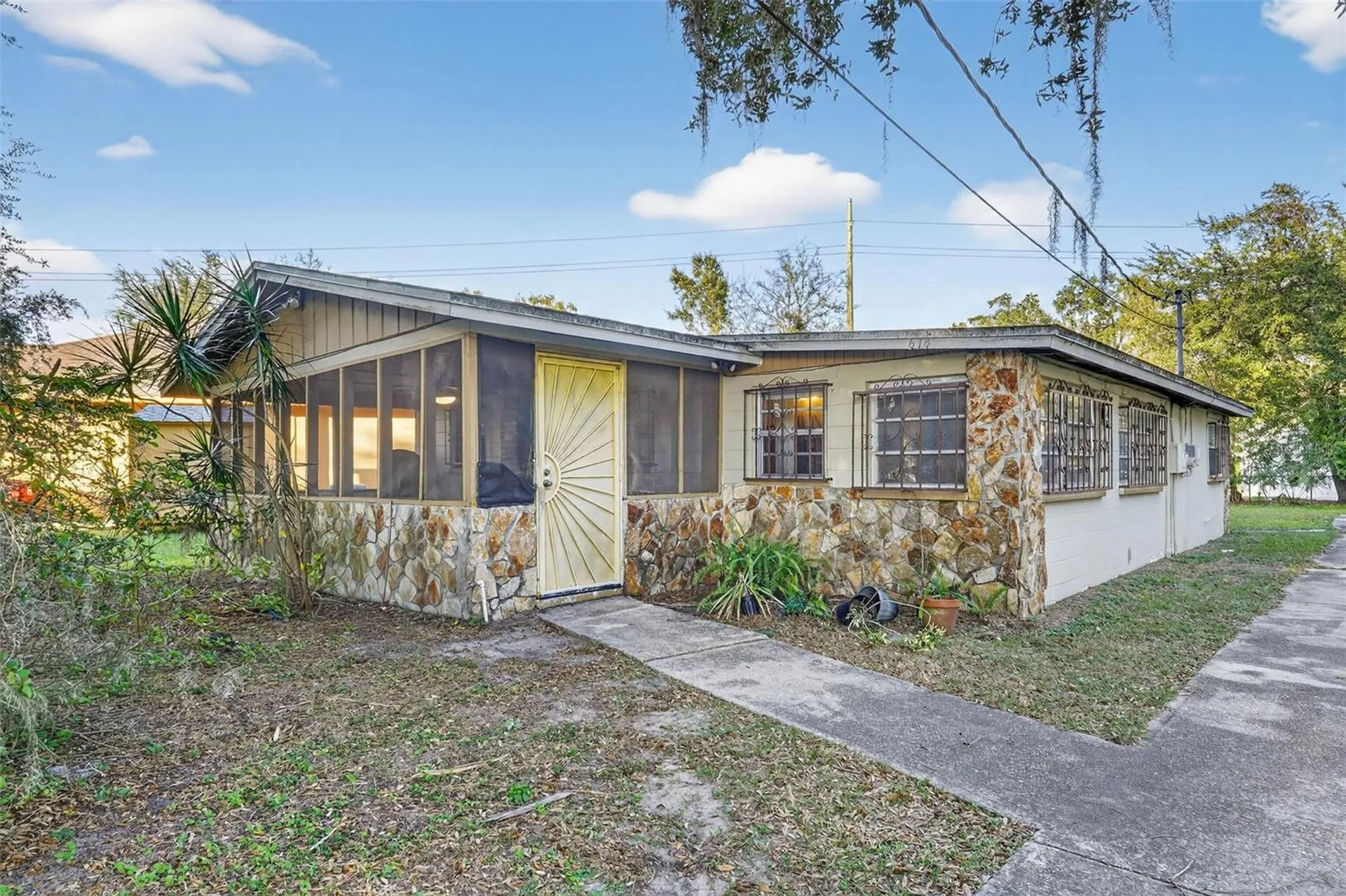 614 Spruce Street Plant City FL 33563
